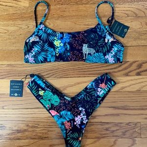 SKATIE Maddie Top (L) & Mandi Bottom (M), Paradise